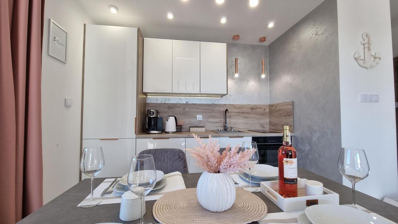 Apartament Perla Zachodu View & Spa Sagaris Dziwnow Lägenhet Exteriör bild